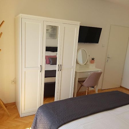 Apartments Gaston 포드고라 외부 사진