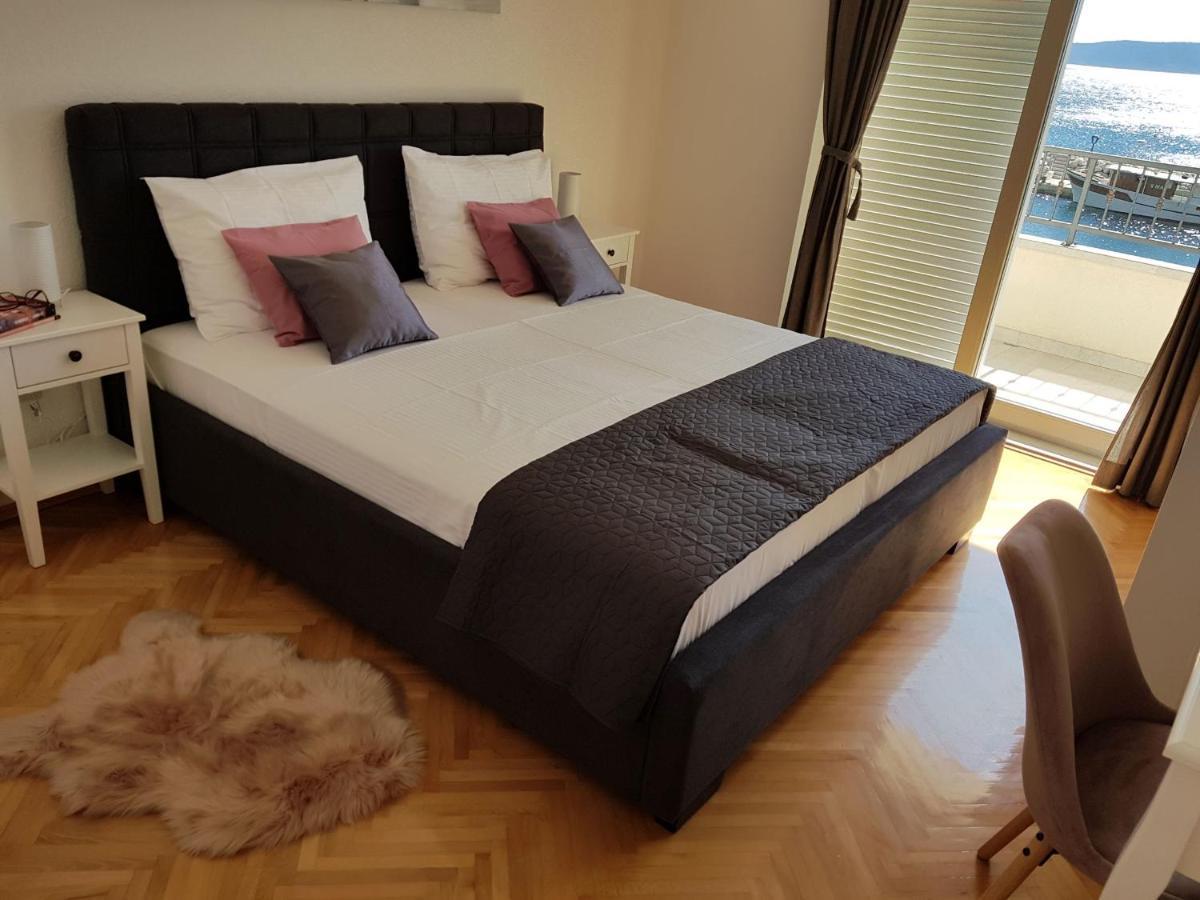 Apartments Gaston 포드고라 외부 사진