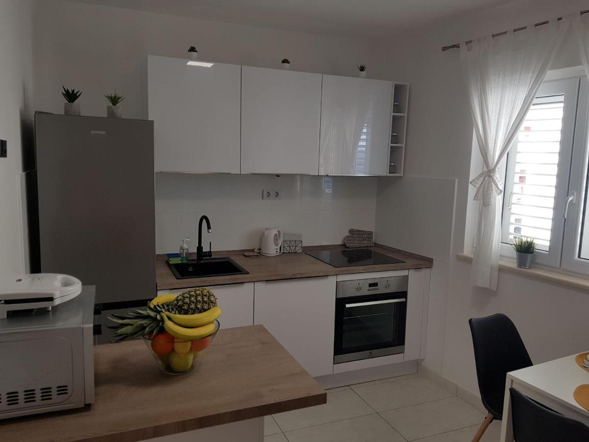 Apartments Gaston 포드고라 외부 사진