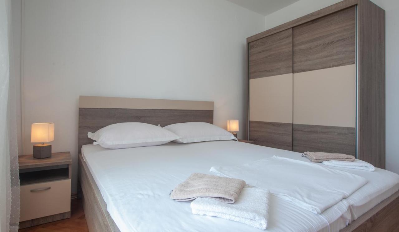 Apartments Gaston 포드고라 외부 사진